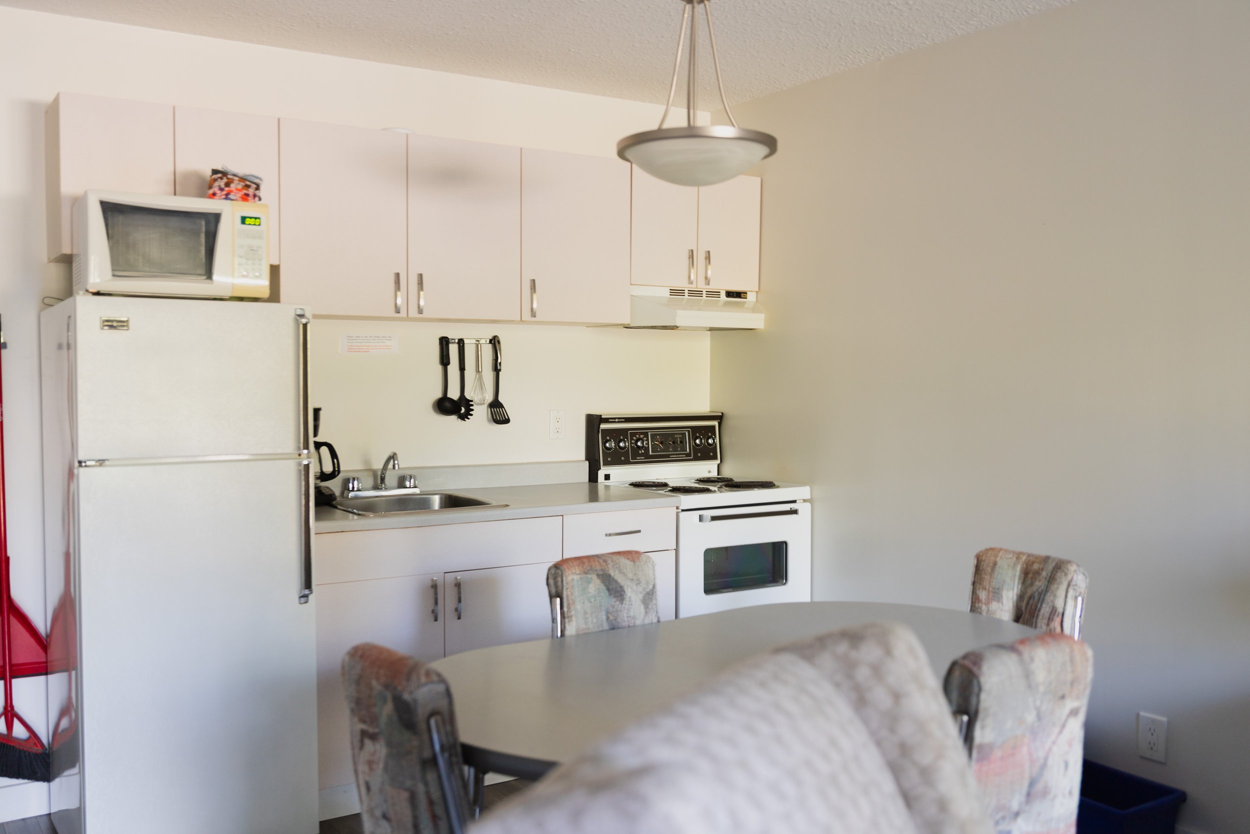 1 Bedroom Standard Suite — photo 7 of 24