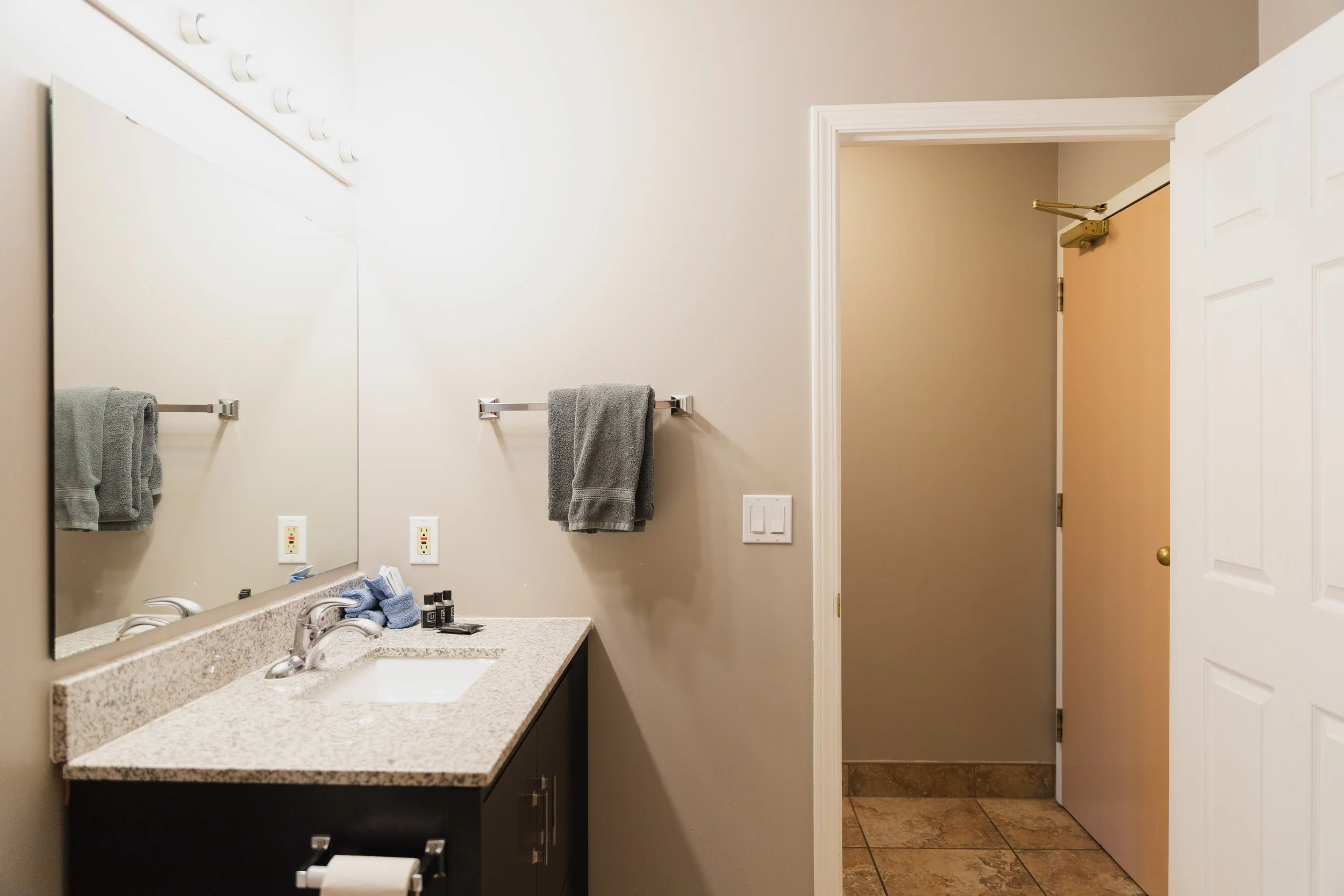 2 Bedroom Executive Suite — photo 5 of 11