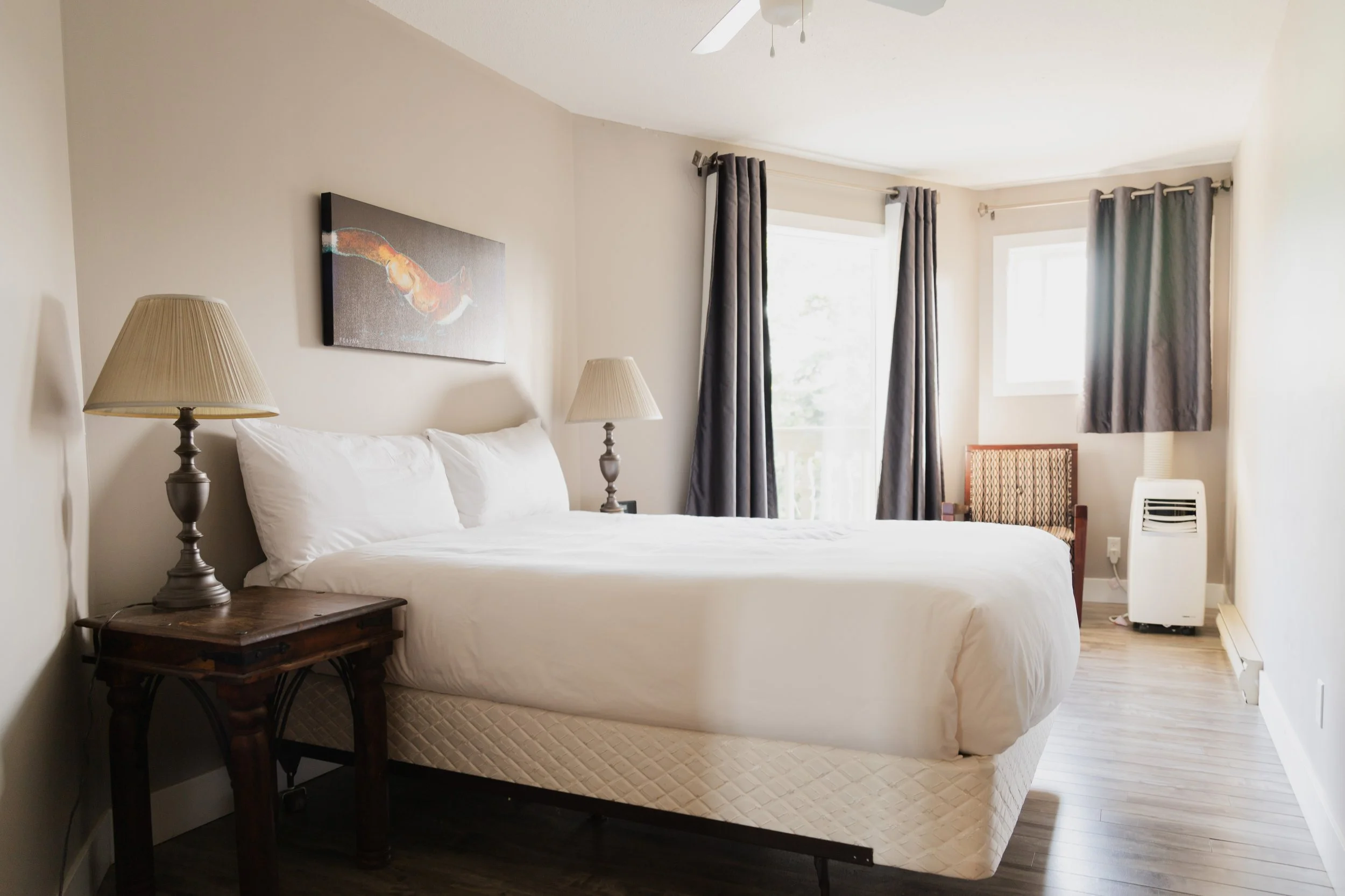 3 Bedroom Upper Executive Suite — photo 9 of 14