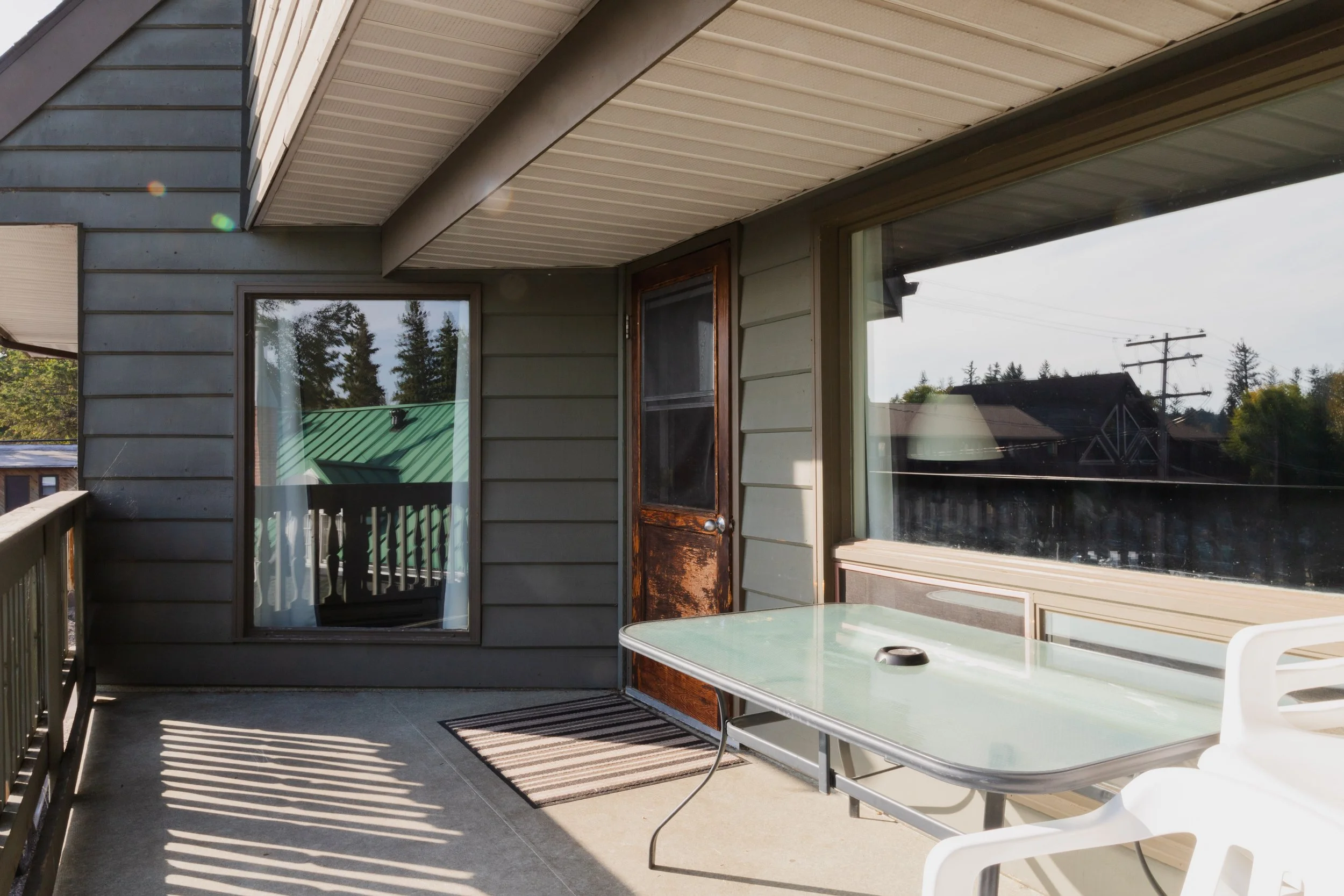 3 Bedroom Upper Executive Suite — photo 12 of 14