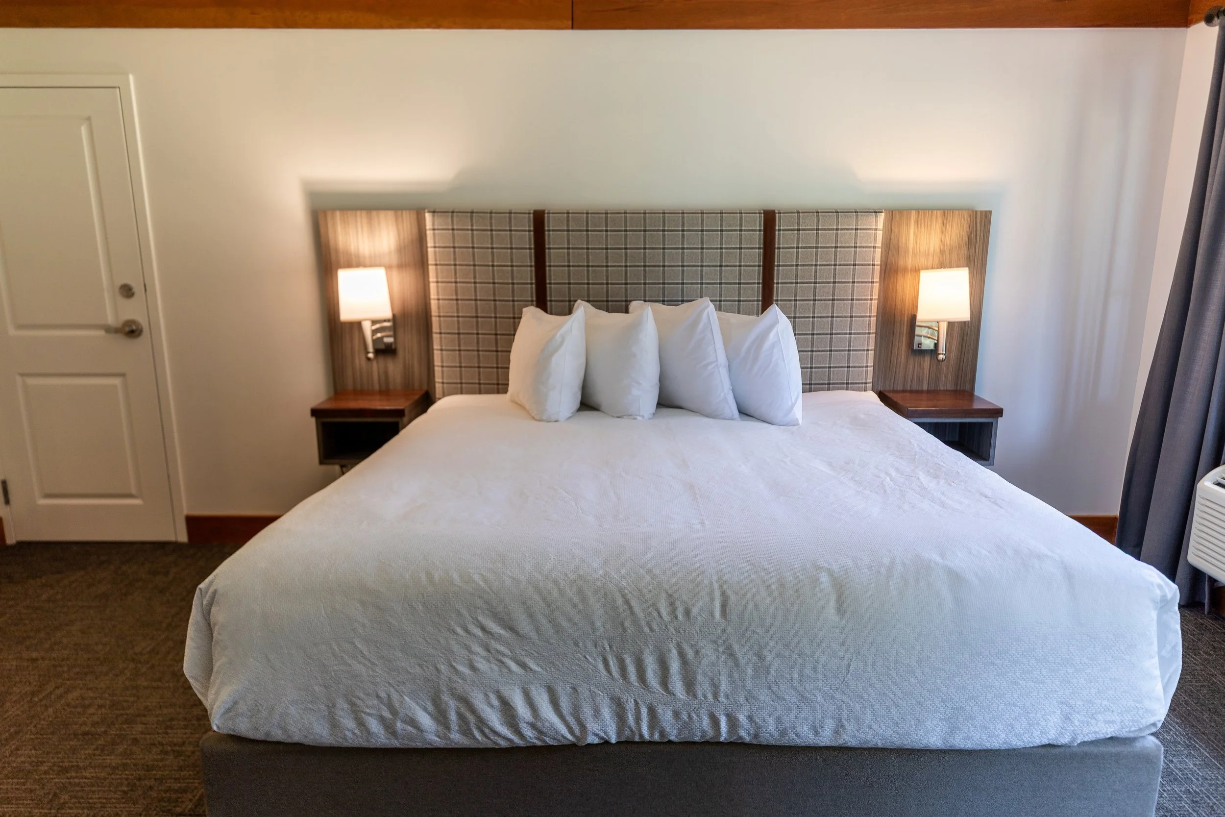 The Signature Room — photo 4 of 8