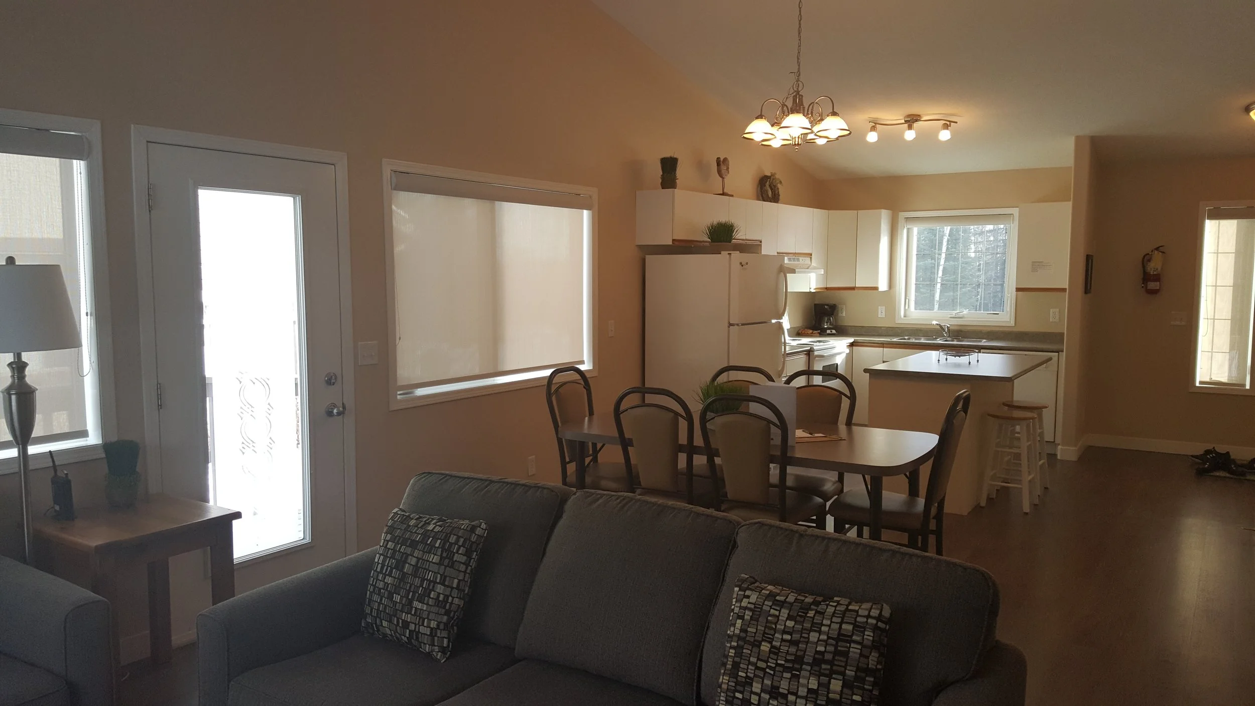 2 Bedroom Townhouse — photo 3 of 5