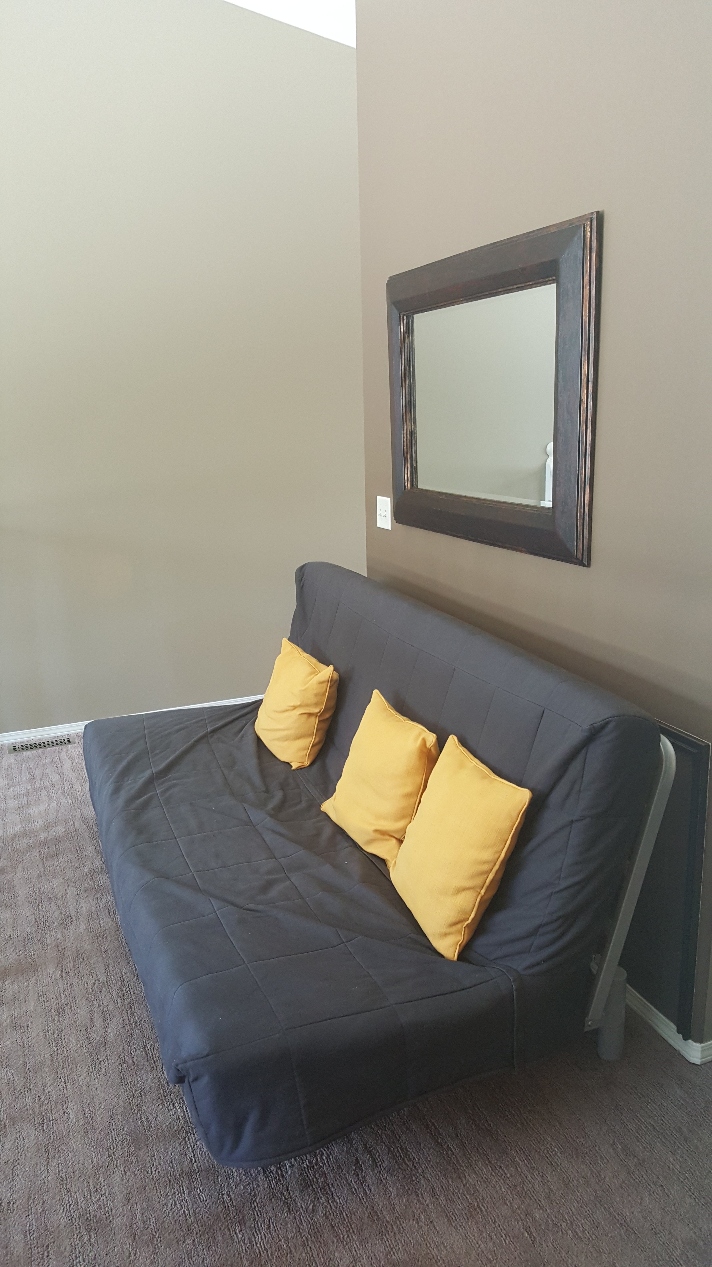 3 Bedroom Townhouse — photo 5 of 8